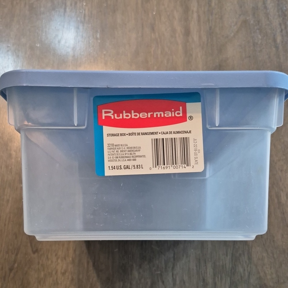 Vintage Rubbermaid Storage Box 1.54 Gal Blue Lid Plastic Clear Rectangle  2218